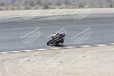 media/Apr-20-2025-CVMA (Sun) [[39090e8767]]/Race 11-500-350 Supersport (Holeshot)/